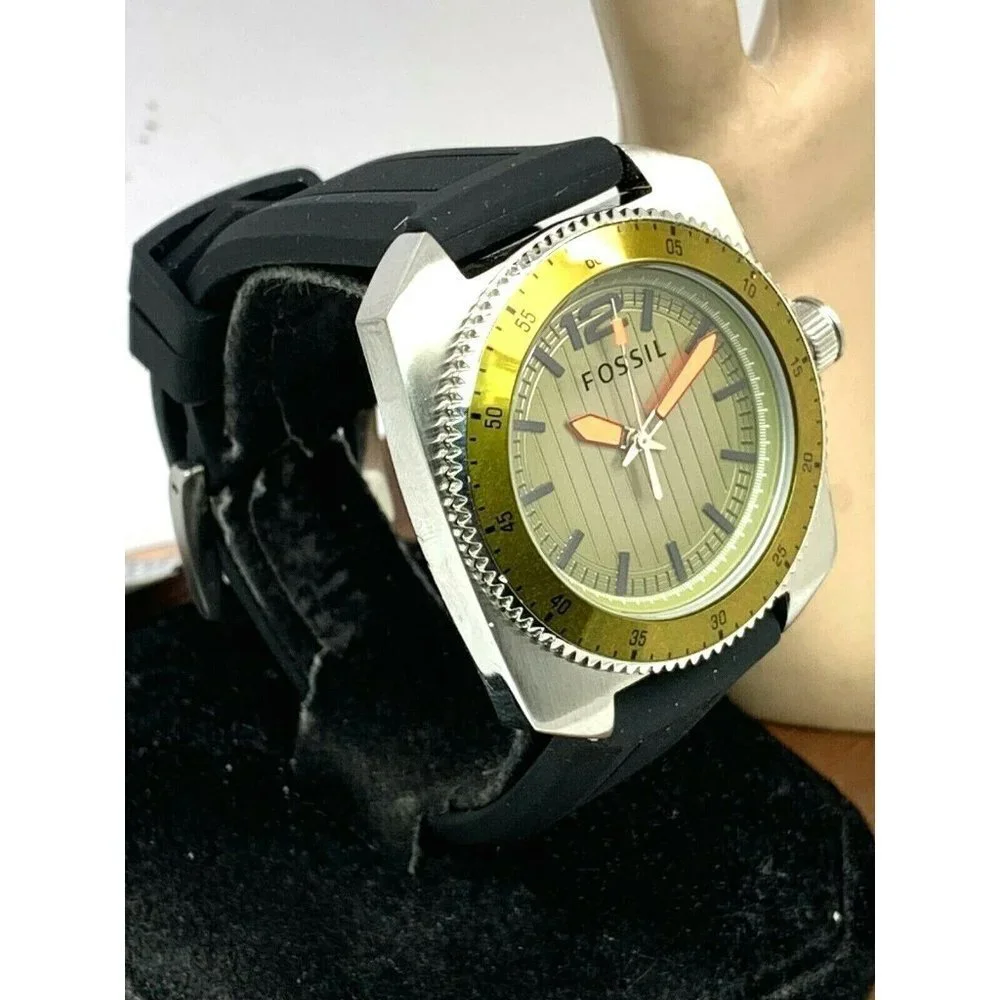 Fossil Men's Watch WB1043 Quartz Green Dial Silver Case 38mm Black Rubber Band